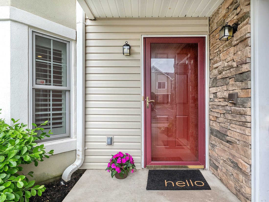 Condo in Port Washington, New York, United States 3 - 15648018