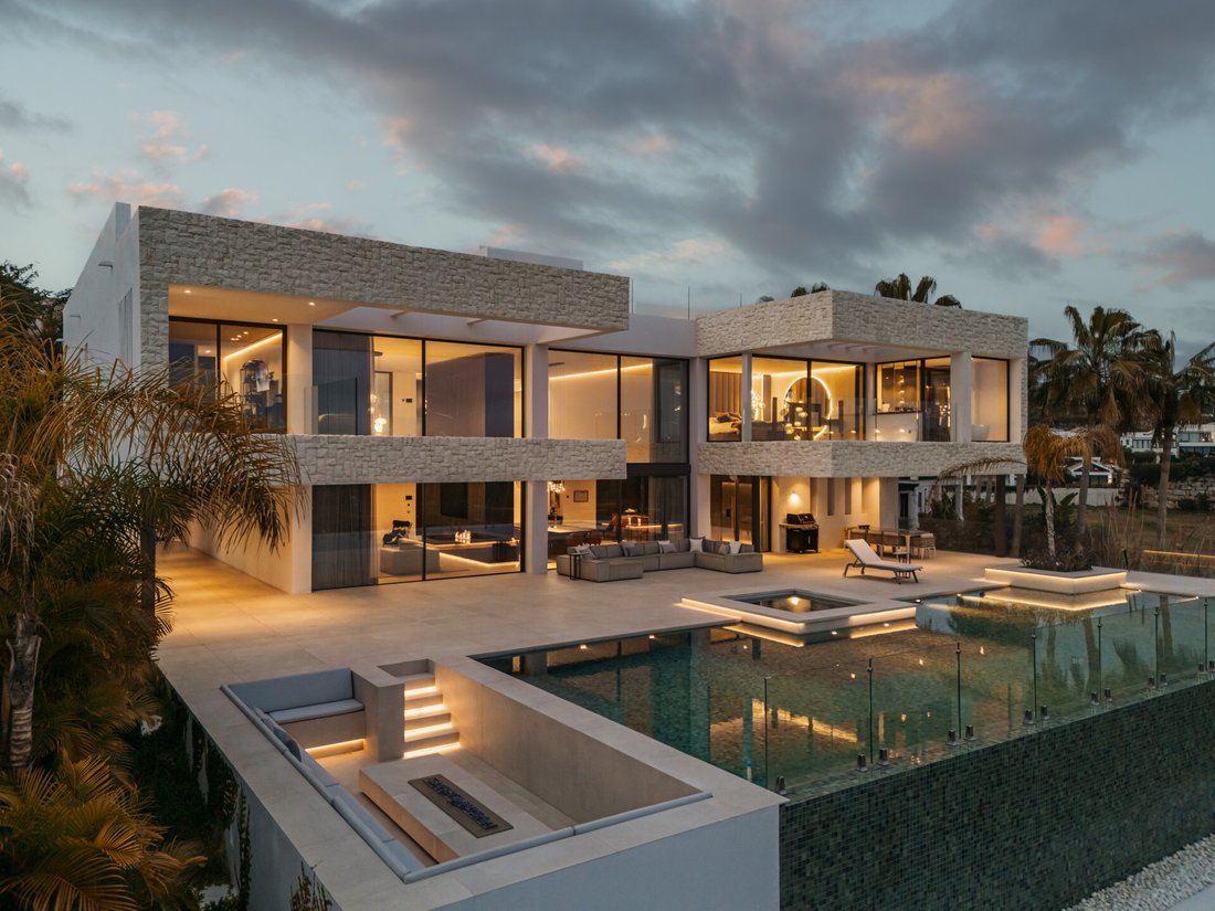 Villa in Benahavis, Andalusia, Spain 1 - 15650489
