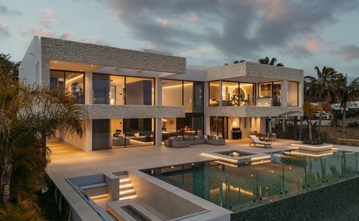 Villa in Benahavis, Andalusia, Spain 1