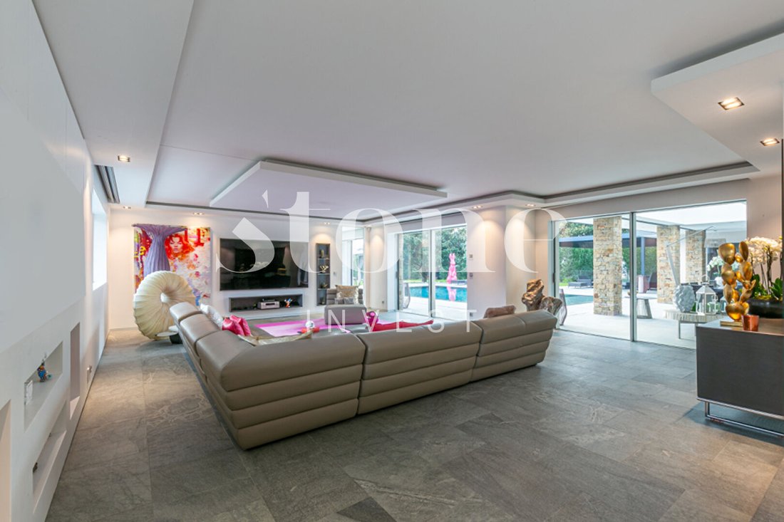 Villa in Est, Ville-la-Grand, France 4 - 15646765