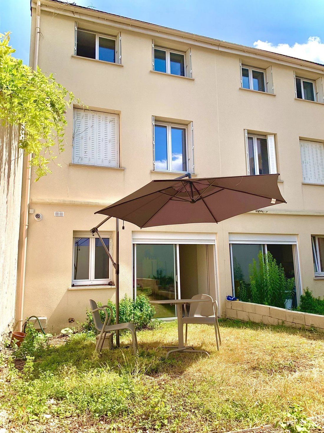 House in Joliot Curie, Arcueil, France 1 - 15369378