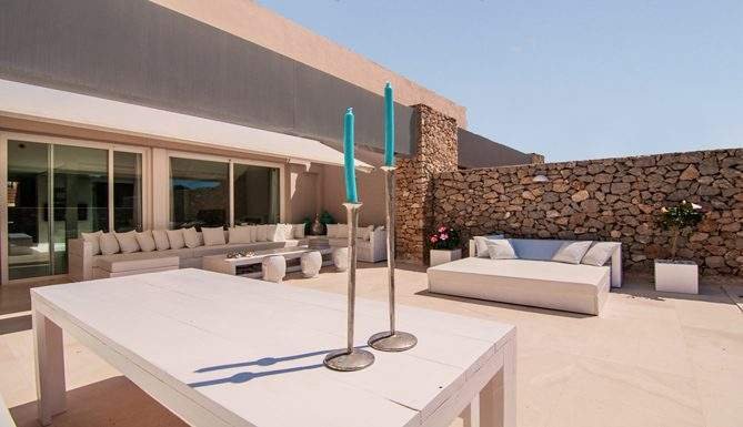 Villa in Roca Llisa, Santa Eularia des Riu, Balearic Islands 1 - 11810734