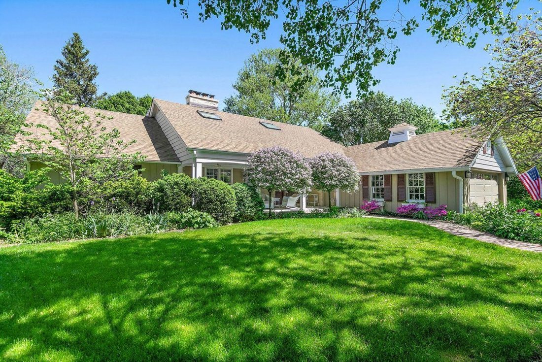 House in Geneva, Illinois, United States 2 - 15652538