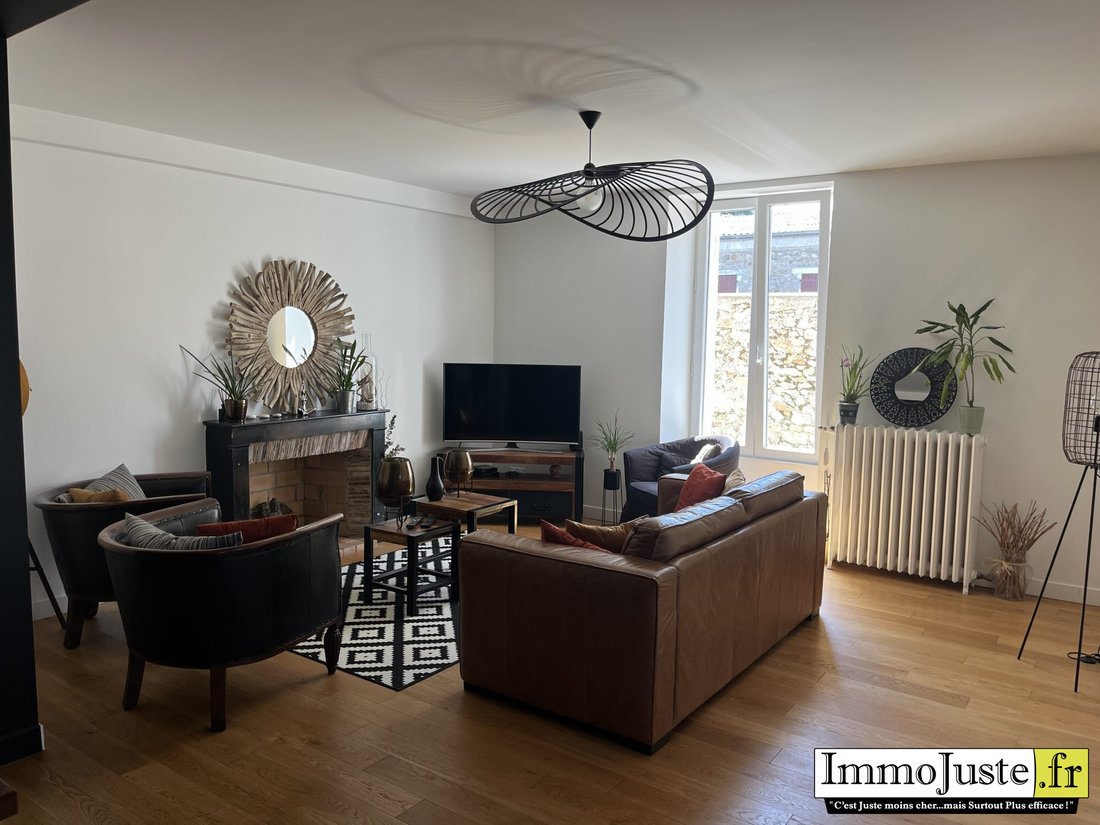 House in Auffargis, Ile-de-France, France 2 - 15647895