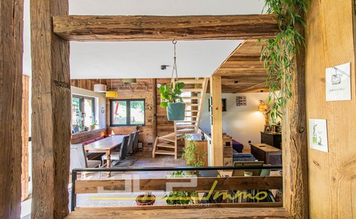 Chalet in Saint-Gervais-les-Bains, Auvergne-Rhône-Alpes, France 1