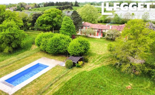 House in Villeneuve-de-Marsan, Nouvelle-Aquitaine, France 1
