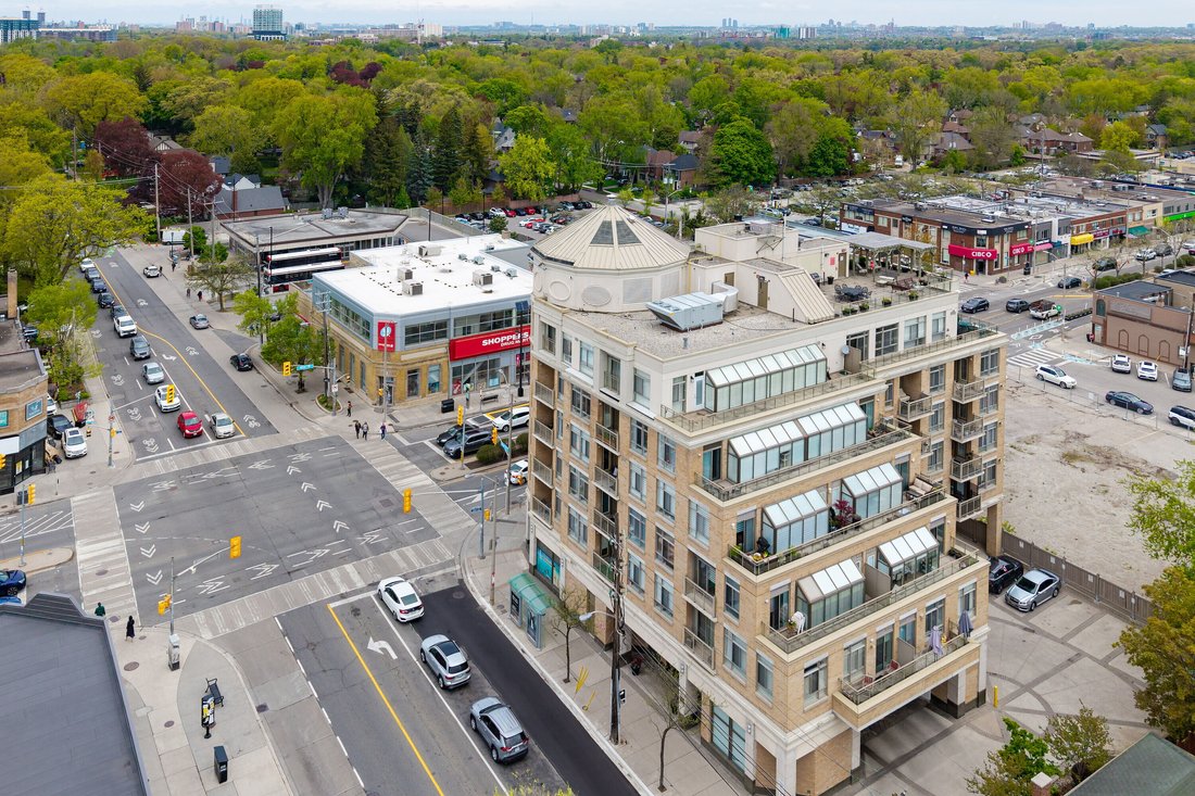 Condo in Toronto, Ontario, Canada 4 - 15647981