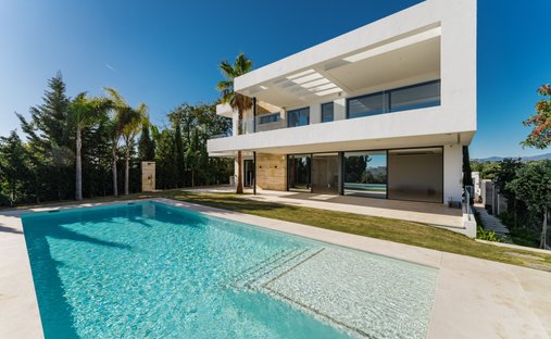 Villa in Marbella, Andalusia, Spain 1
