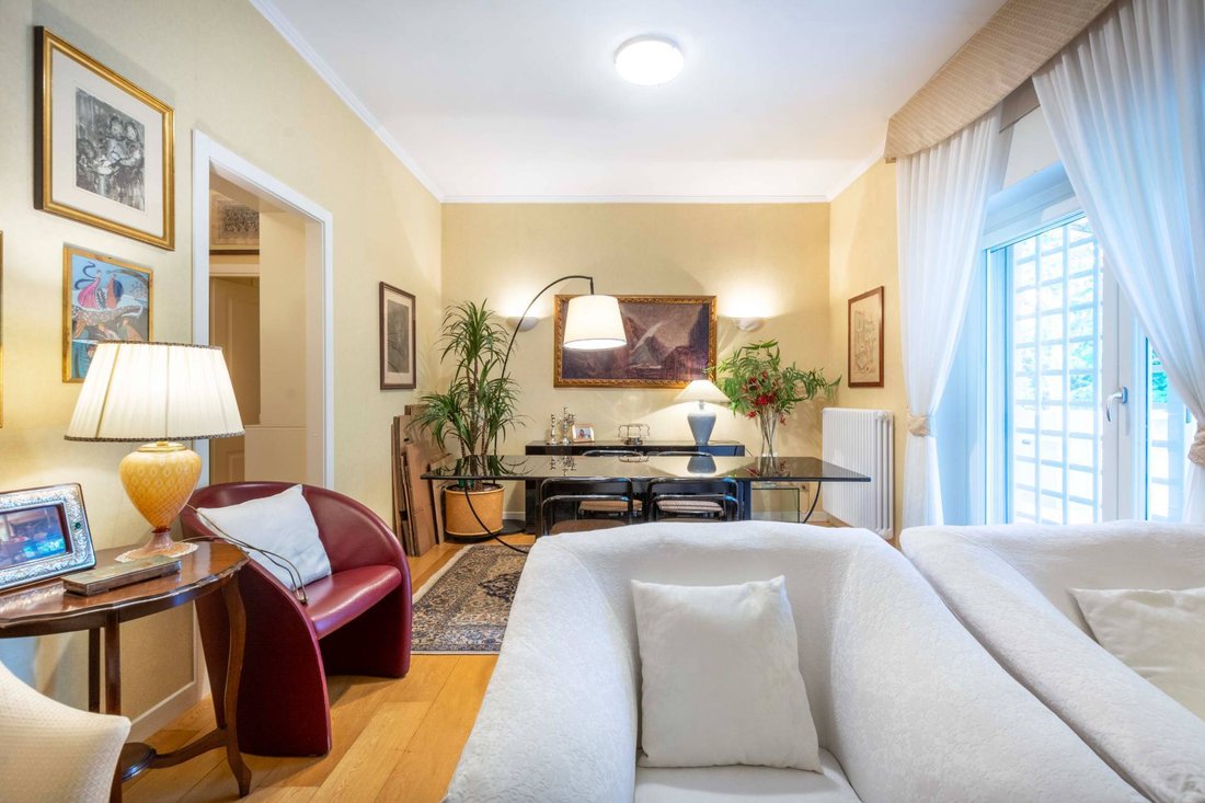 Apartment in Novegro-Tregarezzo, Milano San Felice, Lombardy 4 - 15645710
