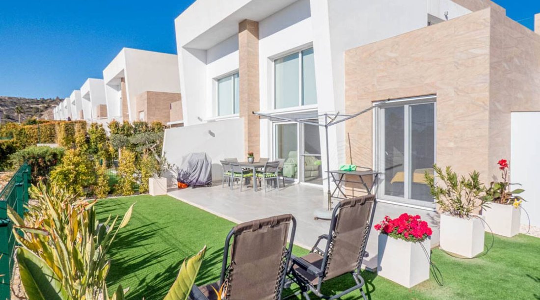 Villa in Algorfa, Valencian Community, Spain 1 - 15645472