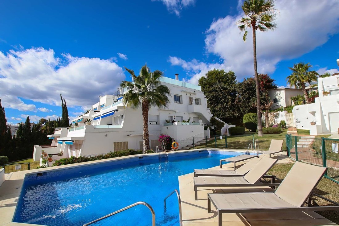 Apartment in Puerto Banus, Marbella, Spain 2 - 15644928