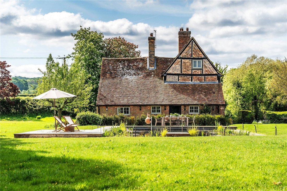 Steadberry 6 Bedroom Detached House For Sale In In Dormansland, England, United ...