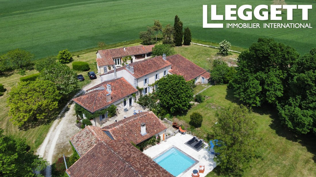 Le Manoir des Rêves – A Timeless Stone Haven in Nouvelle-Aquitaine’s Golden Light
