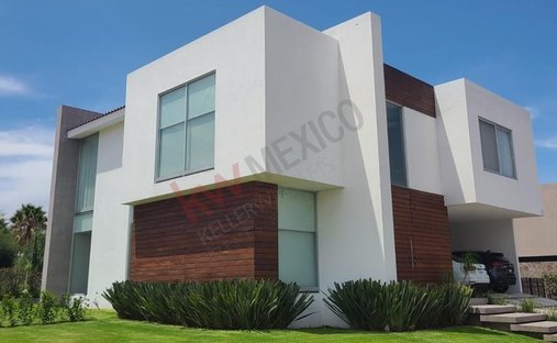 House in Santiago de Querétaro, Querétaro, Mexico 1