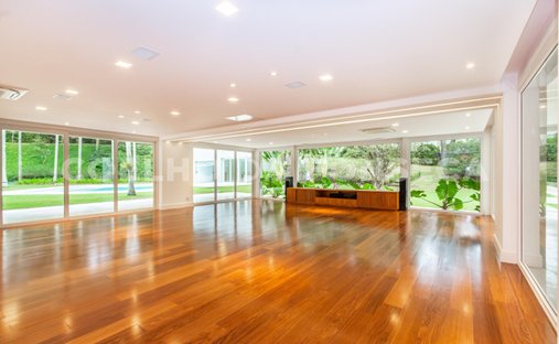 Condo in São Paulo, State of São Paulo, Brazil 1