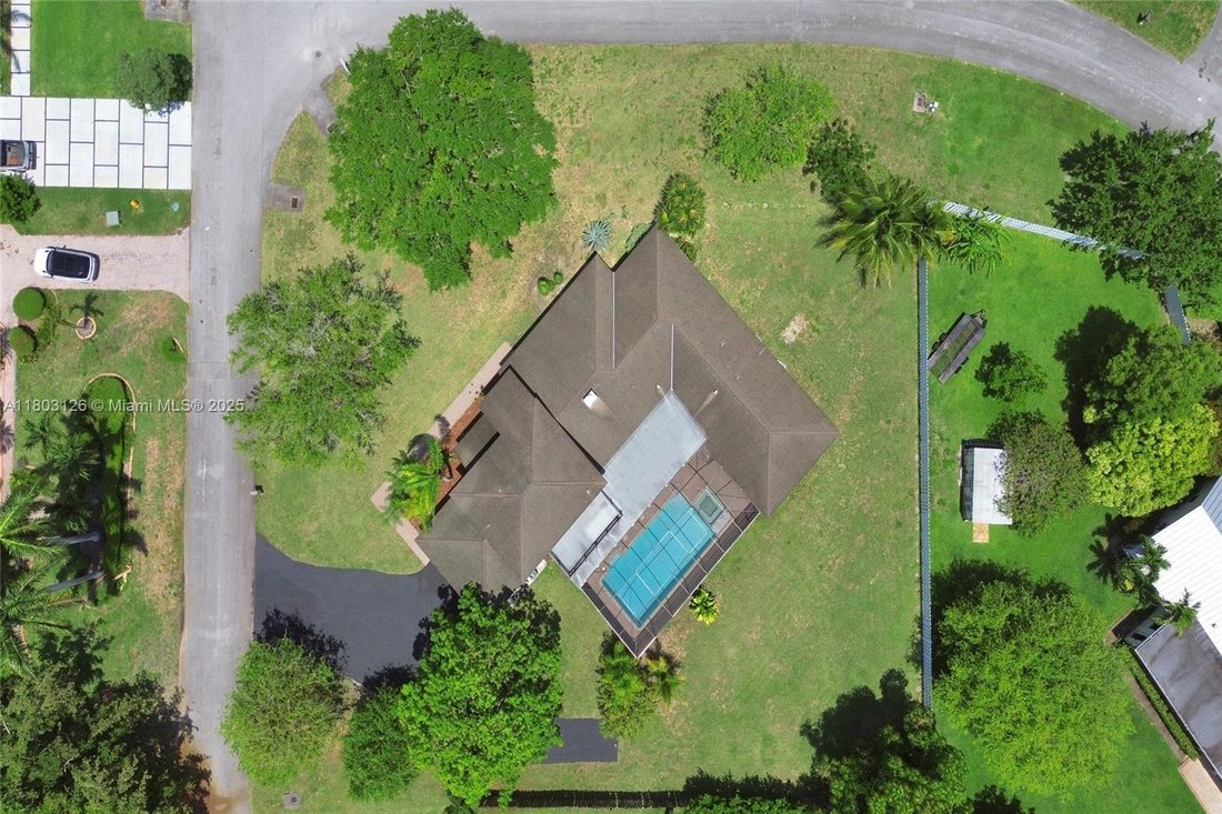 House in Miami, Florida, United States 3 - 15644690