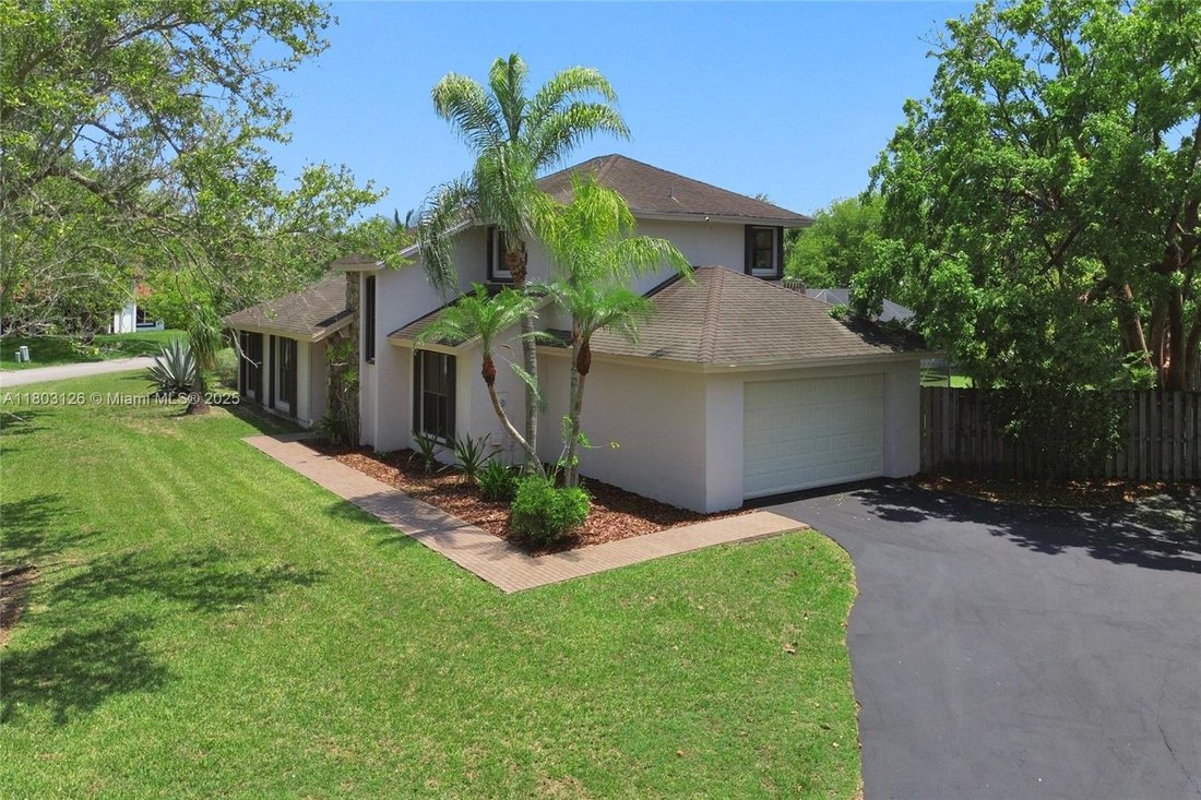 House in Miami, Florida, United States 4 - 15644690