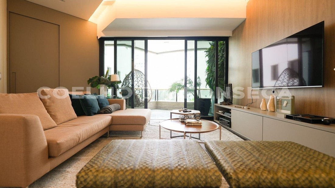 Condo in São Paulo, State of São Paulo, Brazil 5 - 15646096