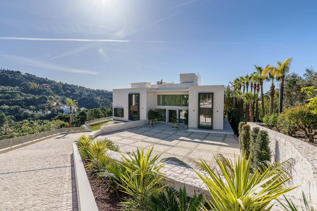 Villa in La Zagaleta, Benahavis, Andalusia 1 - 15652423