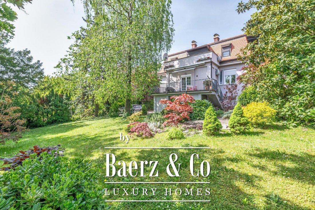 Villa in Mjesni odbor "Dinko Simunovic", Zagreb, City of Zagreb 2 - 15652226