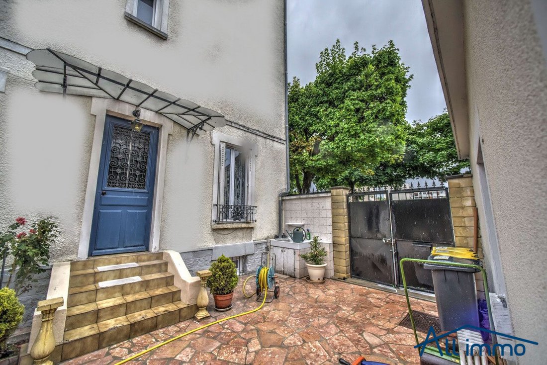 Apartment in La Varenne, Saint-Maur-des-Fossés, France 4 - 15647773