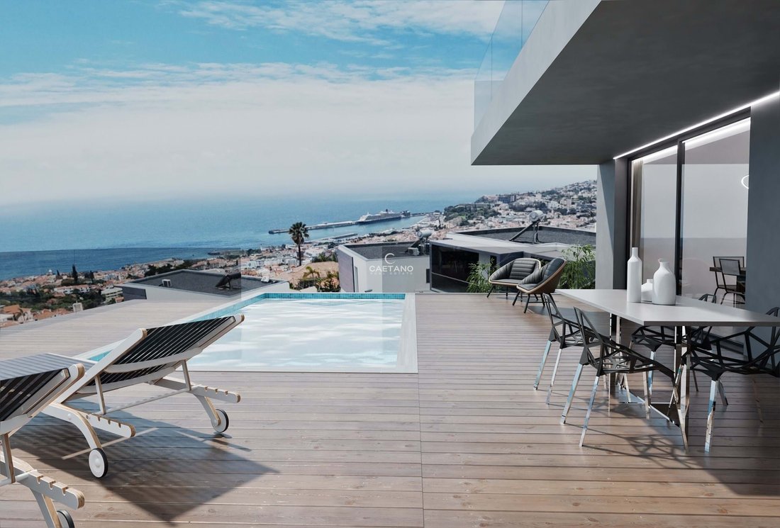 Villa in Funchal, Madeira, Portugal 1 - 15648761