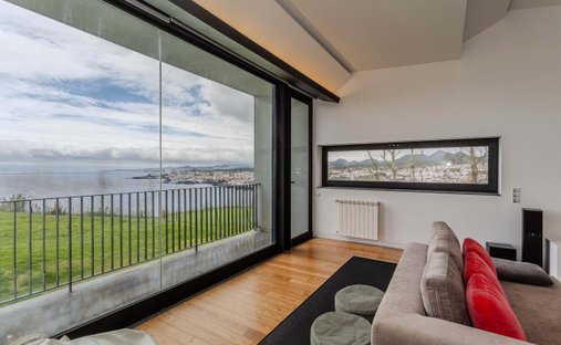 Villa in Lagoa (Santa Cruz), Azores, Portugal 1