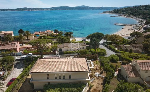 Villa in Nartelle-Noyer-Bellevue-bd des Sardinaux, Sainte-Maxime, France 1