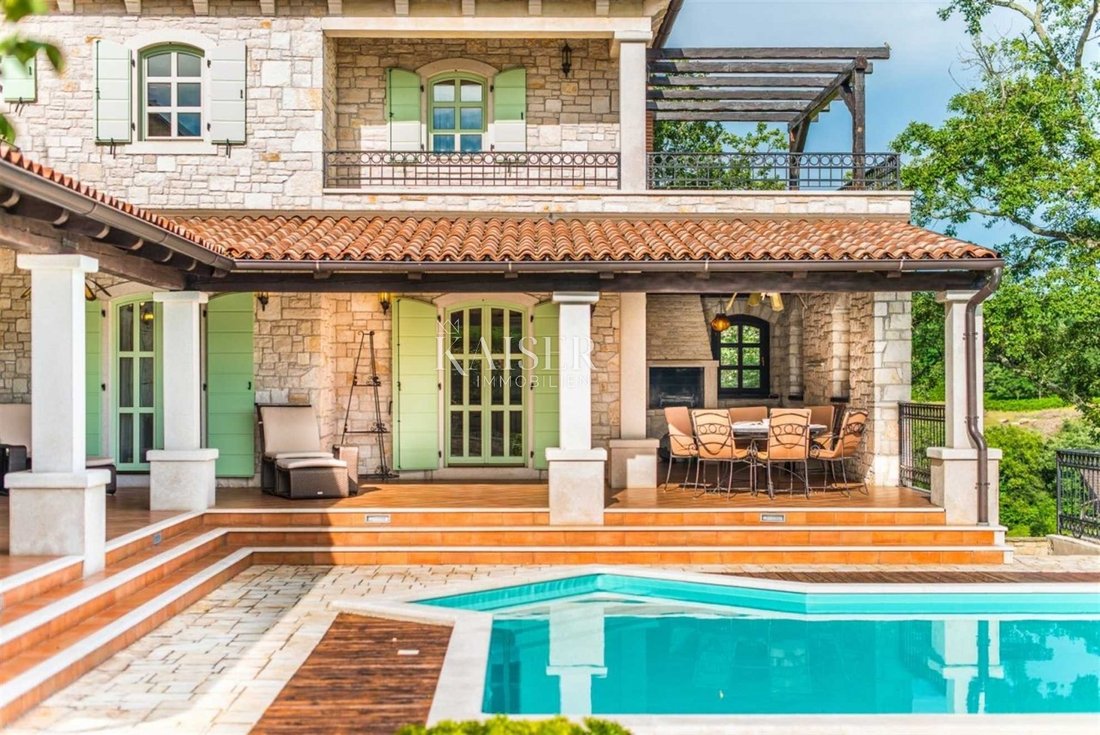 Villa in Porec, Istria County, Croatia 2 - 13451081