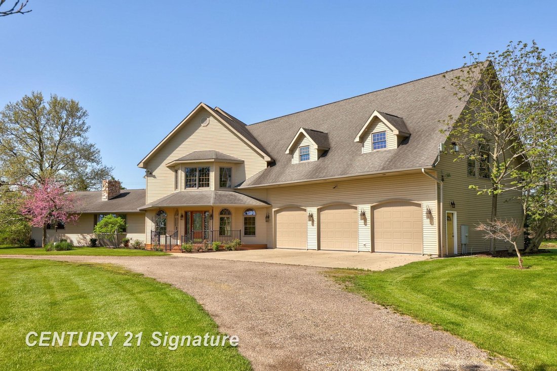 House in Hemlock, Michigan, United States 4 - 15491573