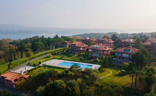 House in İstanbul, İstanbul, Turkey 1