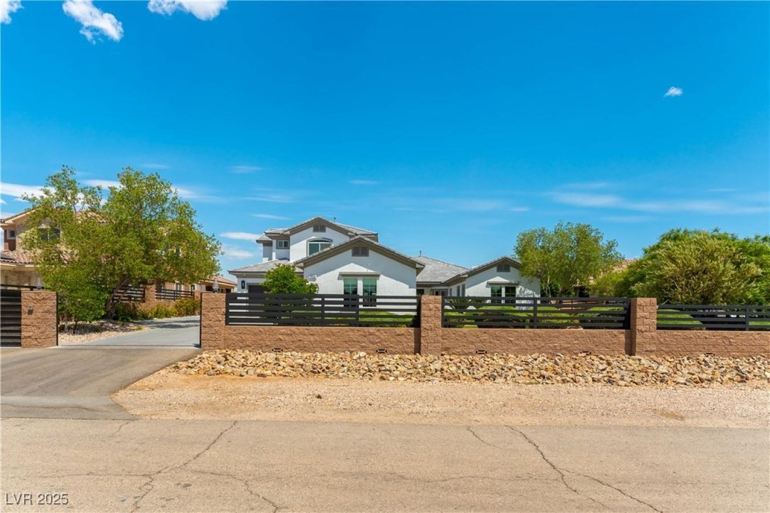 House in Las Vegas, Nevada, United States 2 - 15652507