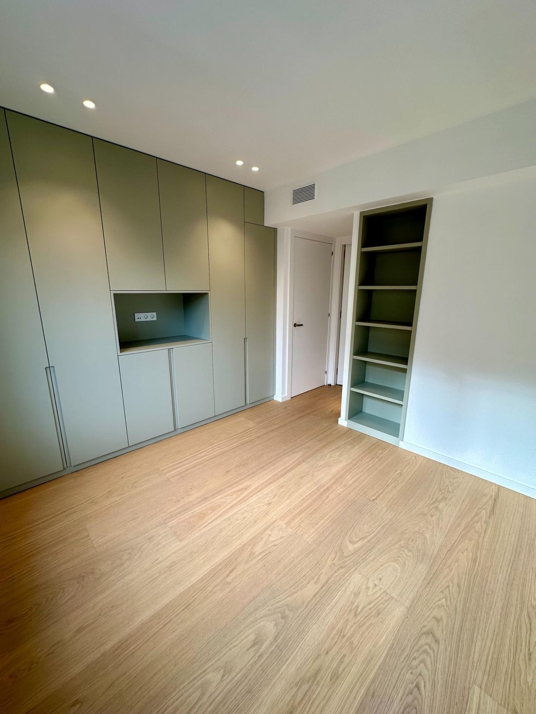 Apartment in Eixample, Barcelona, Spain 5 - 15099885