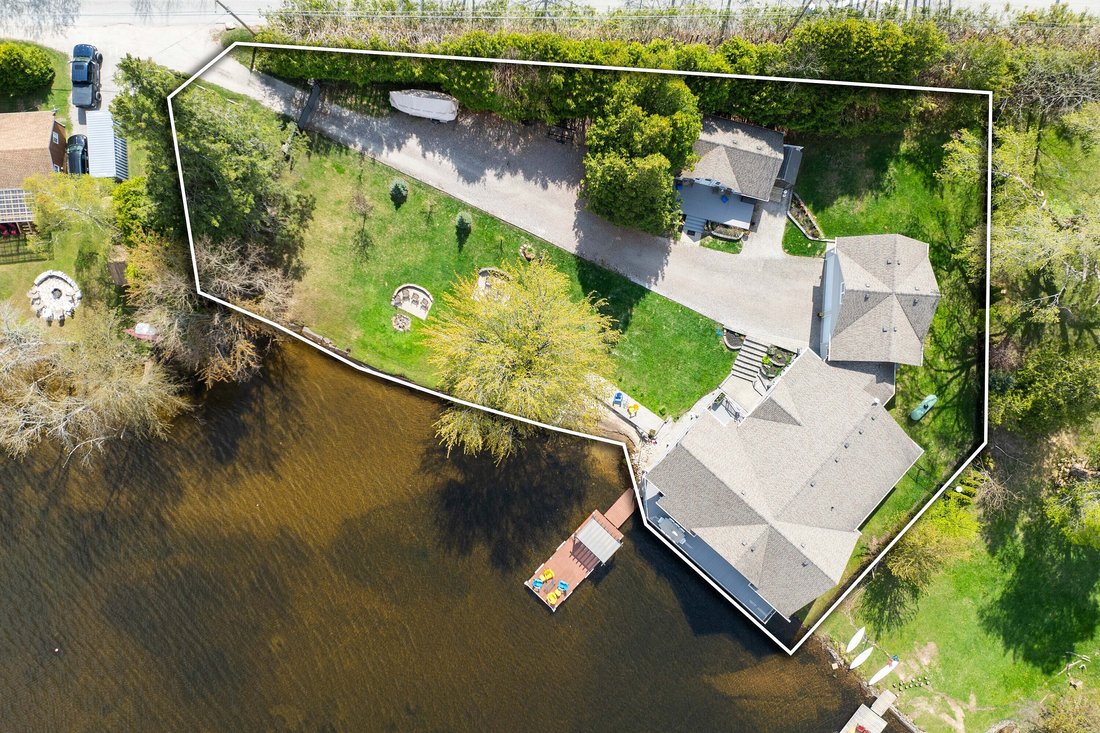 House in Severn Bridge, Ontario, Canada 4 - 15643513