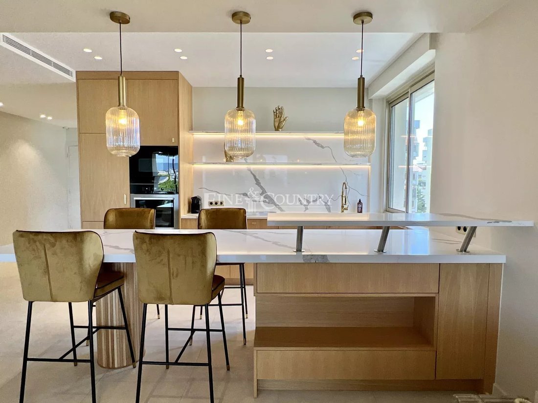 Apartment in Cannes, Provence-Alpes-Côte d'Azur, France 5 - 13146977