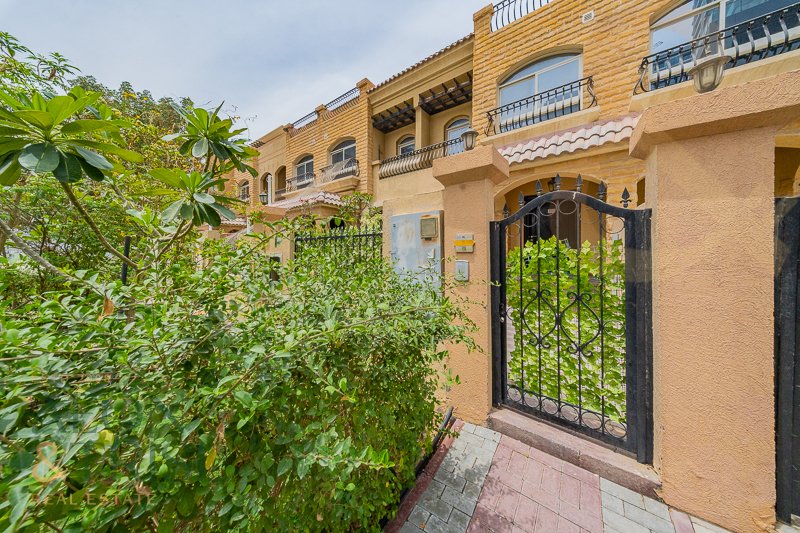 Villa in JVC / Jumeirah Village Circle, Dubai, United Arab Emirates 2 - 15648322