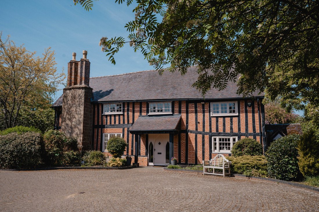 Farm Ranch in Shell, Himbleton, England 1 - 15644983