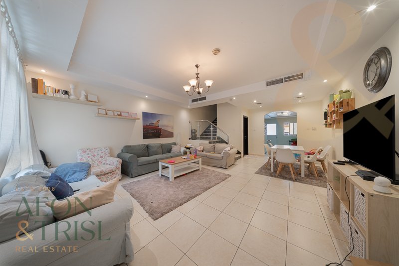 Villa in JVC / Jumeirah Village Circle, Dubai, United Arab Emirates 3 - 15648322