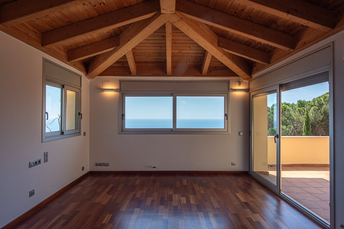 Villa in Sant Feliu de Guixols, Catalonia, Spain 2 - 15648057