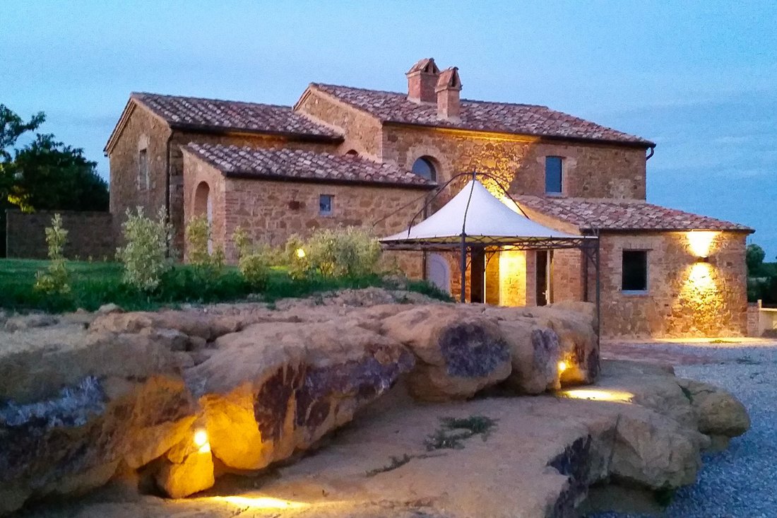 Casa de Campo en Montefollonico, Toscana, Italia 1 - 15642895