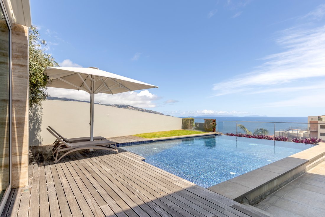 Villa in Funchal, Madeira, Portugal 3 - 15644636