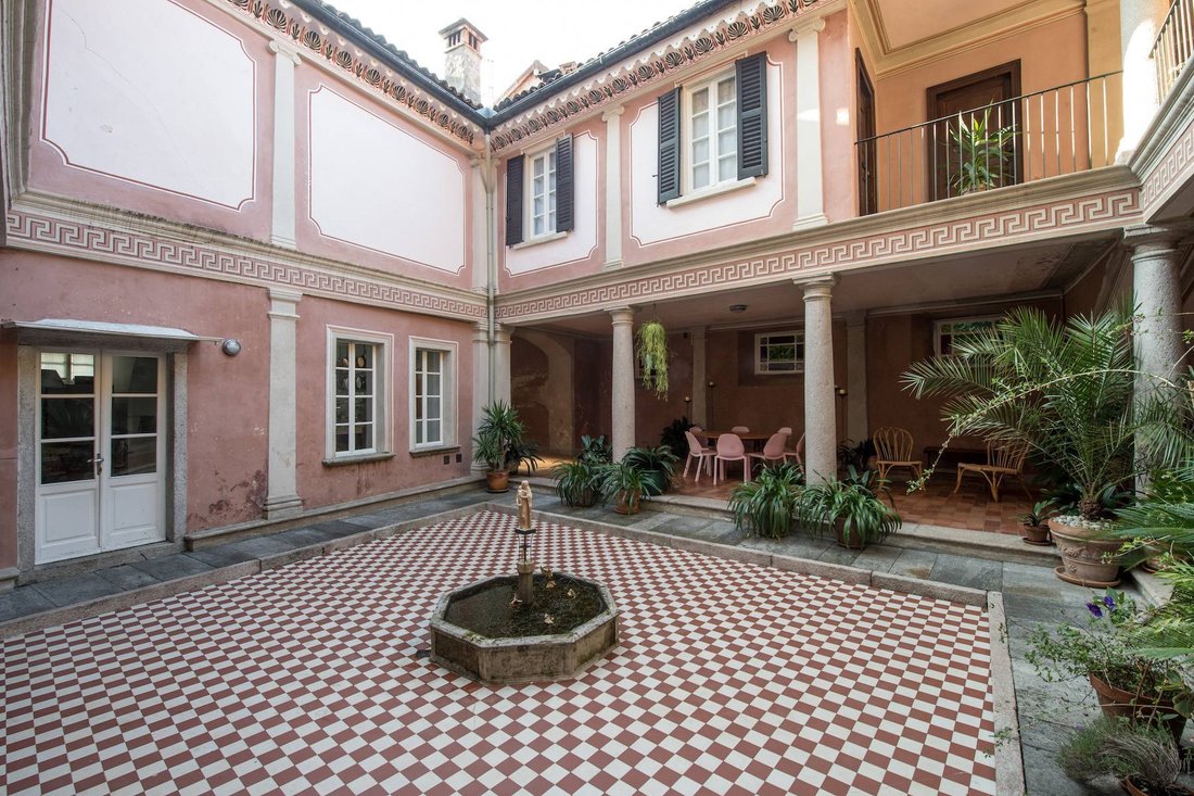 House in Baveno, Piedmont, Italy 3 - 13137423