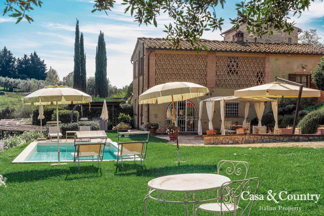 Villa in San Gimignano, Tuscany, Italy 5 - 14928072