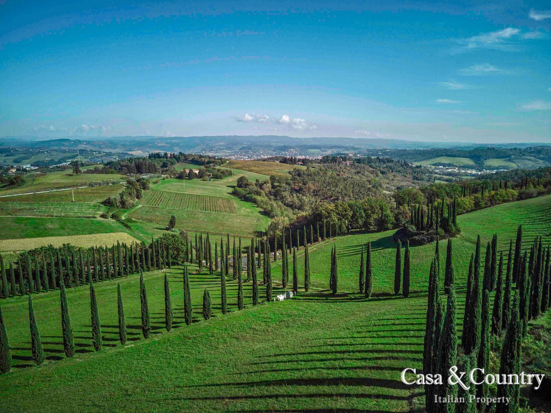 Villa in San Gimignano, Tuscany, Italy 4 - 14928072