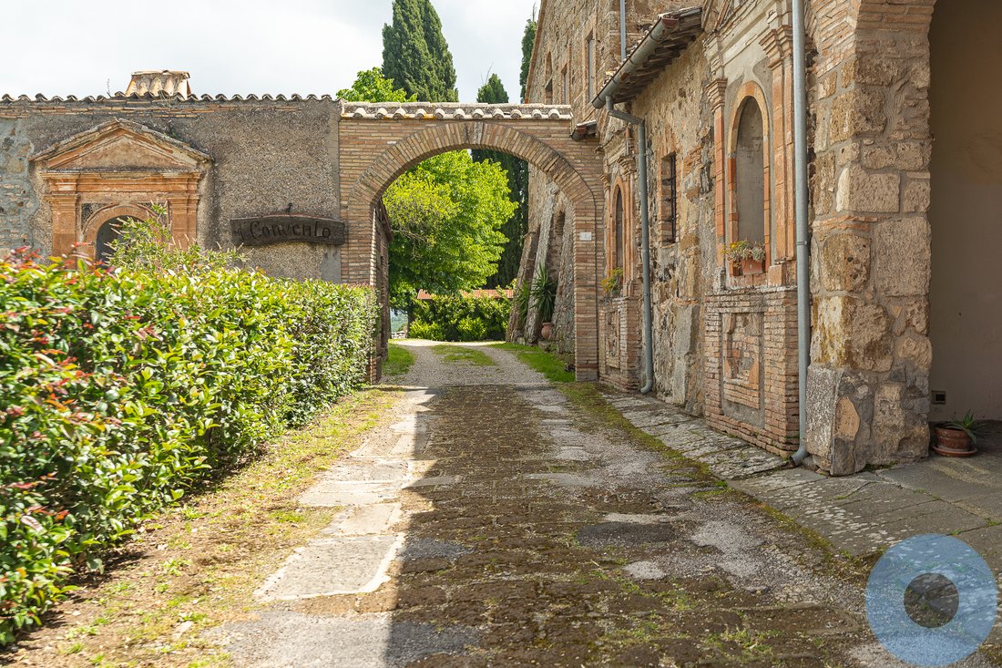 The Whispering Cloister: A 17th-Century Convent Between Rome & Tuscany’s Dreams