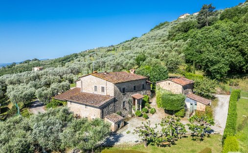 Corps de ferme à Serravalle Pistoiese, Toscane, Italie 1
