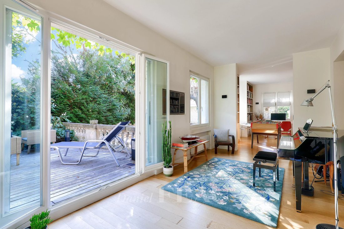 House in Saint-Cloud, Ile-de-France, France 5 - 15643790