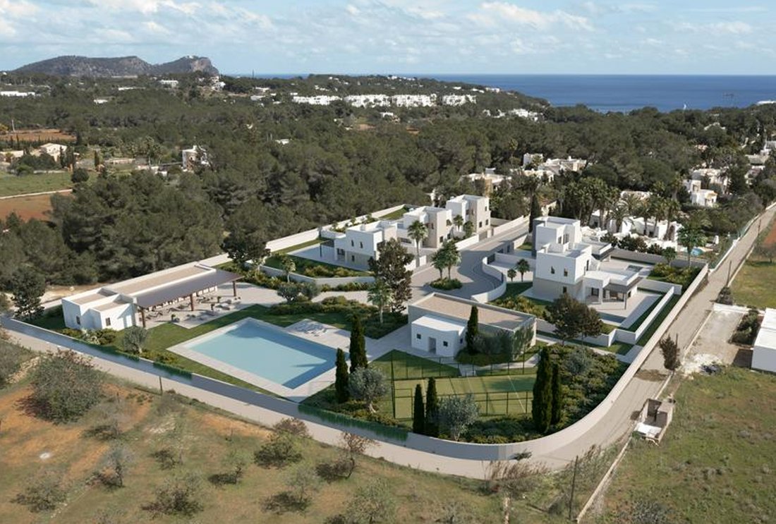 Villa in Cala Llenya, Santa Eularia des Riu, Balearic Islands 1 - 15653302