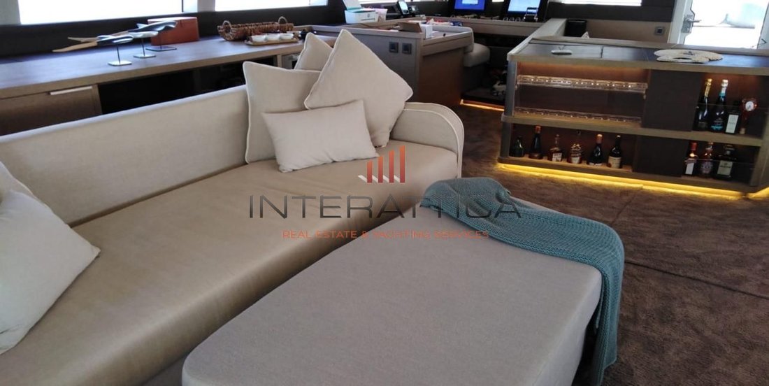 Catamaran in Alimos, Decentralized Administration of Attica, Greece 2 - 15652779