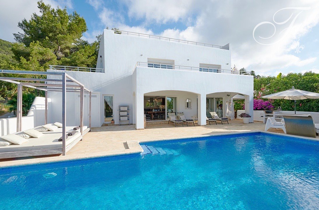 Villa in Santa Eularia des Riu, Balearic Islands, Spain 2 - 15653124